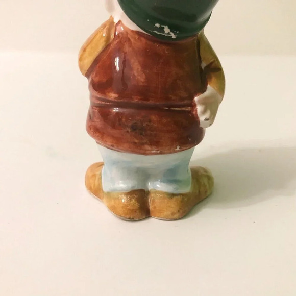 Vintage  Disney Snow White Happy Dwarf Green Hat Figurine 3.5 Inch Tall Japan - Picture 13 of 16